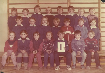 Klasa II, rok szkolny 1987/1988.