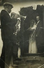 Zdjęcie wykonane 6 lipca 1958 roku, ślub Stefanii Wojtasik oraz Aleksandra Bani