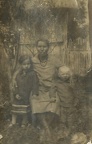 Zdjęcie wykonane w roku 1929 lub 1930 w Nieprowicach.